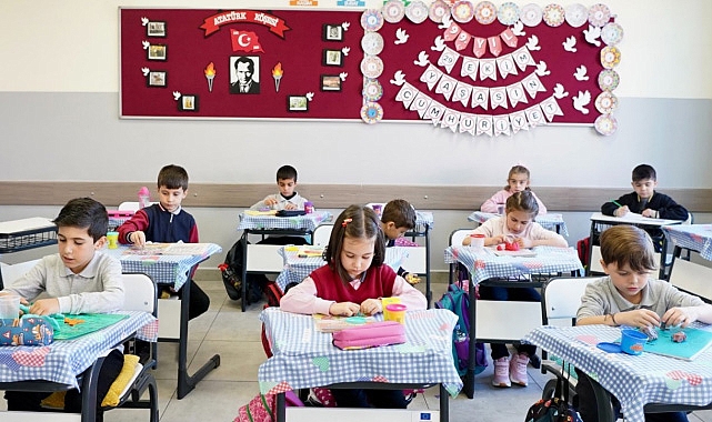 Millî Eğitim Bakanlığınca, İlkokul 1. Sınıf Şubeleri İle Sınıf Öğretmenleri Ve Ortaokul 5. Sınıf Şubeleri, e-Okul Sistemi Üzerinden Belirlenecek