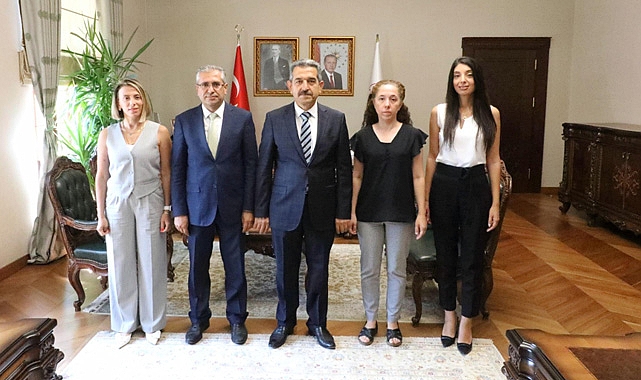 Vali Ekici Akademisyenleri ağırladı