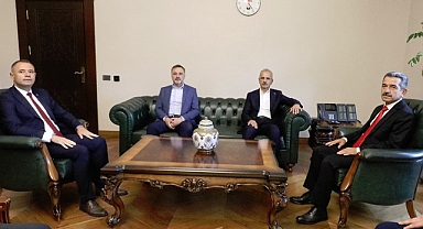 Vali Ekici, Bakan Uraloğlu'nu Makamında Ağırladı