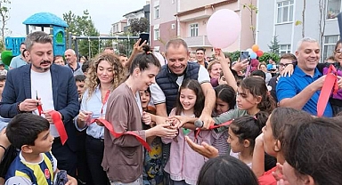 Başkan Bulut, Park Açılışını Çocuklarla Yaptı