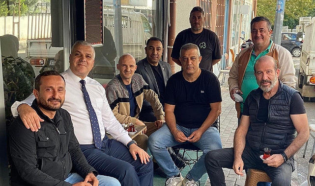 Başkan Yardımcısı Yamaner Vatandaş ve Esnafla Bir Araya Geldi