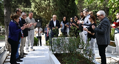 Eski Başkan Mezarı Başında Anıldı