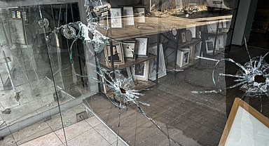 Fotoğrafçı Dükkanını Kurşunlayan Zanlı Aranıyor