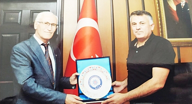 İkican’dan veda ziyaretleri