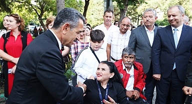 Kırklareli Halkı Valisi'ni Sevgi Seliyle Uğurladı...