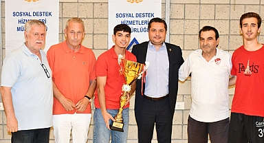 Kupalar sahiplerini buldu