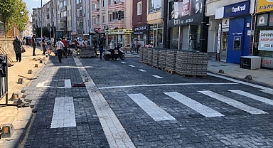 Lüleburgaz Belediyesi’nden Yol yenileme ve Durak Cebi çalışması