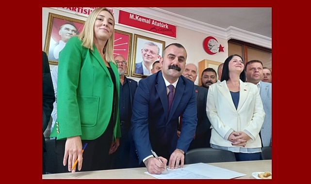 Martin'in 'Baba Ocağı' Mutluluğu… Artık Resmen CHP'de!