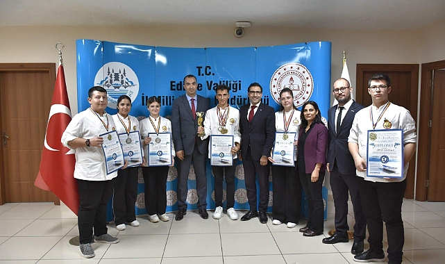 Müdür Yılmaz ‘Madalya Canavarları’nı Ağırladı