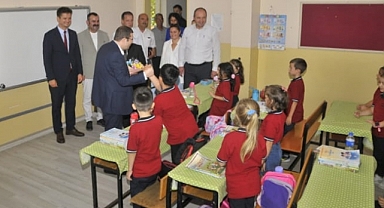 Uzunköprü’de İlk Ders Zili Çaldı!