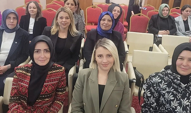 AK Parti Kadın Kolları İl Başkanları Toplantısı Yapıldı
