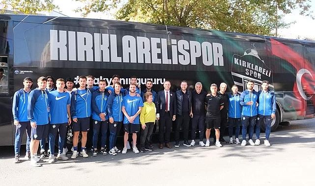 Başkan Bulut, “Kırklarelispor'a Tahsis Edilen Otobüsün Takıma ve Şehrimize Hayırlı Olsun”