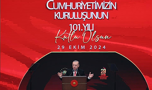 “Bu millet maruz kaldığı tüm saldırıların üstesinden gelerek, küllerinden yeniden doğmayı başarmış asil bir millettir”