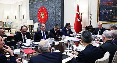 Cumhurbaşkanı Erdoğan'ın başkanlığında güvenlik toplantısı yapıldı