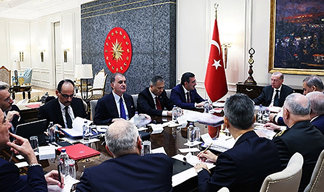Cumhurbaşkanı Erdoğan'ın başkanlığında güvenlik toplantısı yapıldı