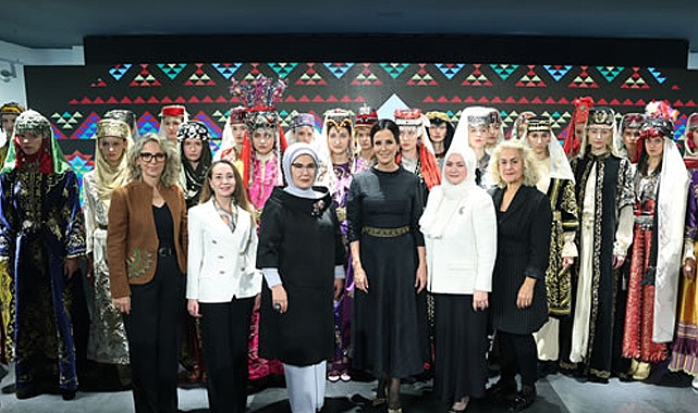 Emine Erdoğan, Sırbistan'da Belgrad Uluslararası Etnoloji Festivali'ne katıldı