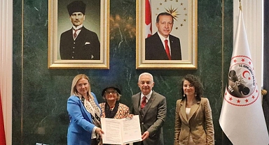 Hayırseverden Eğitime Destek