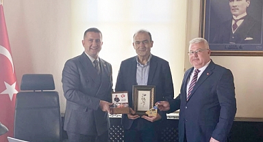 İzmir Büyükşehir Belediyesi İle Kardeş Belediye Oldular