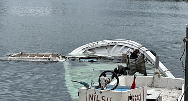 Kırklareli'nde ağlara takılan balıkların yüküne dayanamayan balıkçı teknesi battı