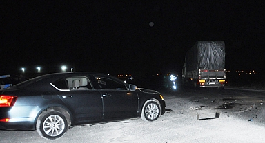 Kırklareli'nde tır ile otomobilin çarpıştığı kazada 2 kişi yaralandı
