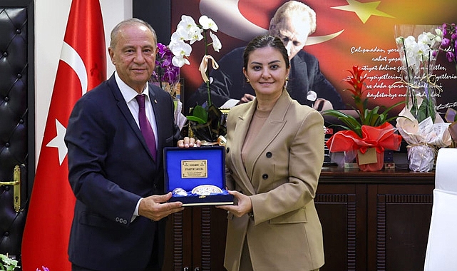 Müdür Özdemir, Misafirlerini Ağırlamaya Devam Ediyor