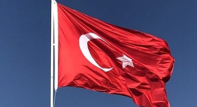 Solmuş ve Yıpranmış Türk Bayrağı Nasıl İmha Edilmeli?