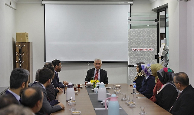 Vali Turan, Kamu Kurumlarını Ziyaret Etti.