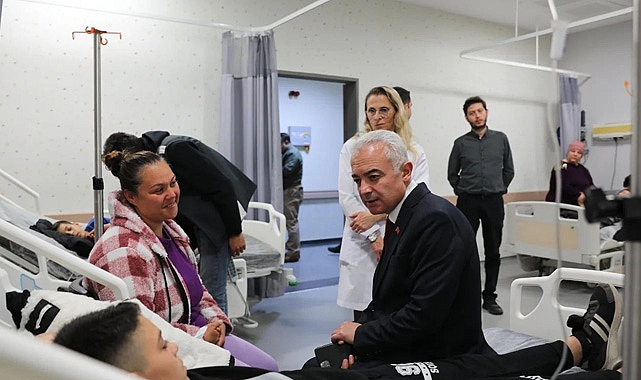 Vali Turan, Kırklareli Eğitim ve Araştırma Hastanesi’ni Ziyaret Etti