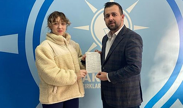 AK Parti'ye Üye Kaydı Devam Ediyor