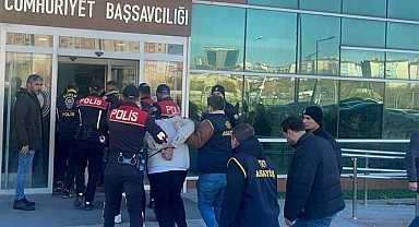 Cinayete Kurban Giden Ersin Aka'nın Zanlıları Adliyede