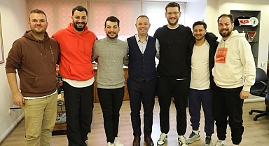 Derya Bulut Konuklarını Ağırladı