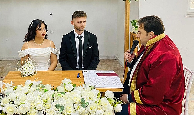 Esmanur ve Hayrullah Mutluluğa Evet Dedi