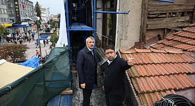 Görüntü Kirliliği Yaratan Tenteler Kaldırıldı