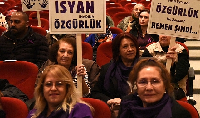 ‘Kadına Şiddete Hayır’ Konulu Panel Düzenlendi