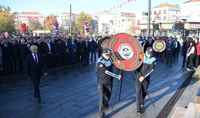 Kurtuluş Coşkusu Dalga Dalga Devam Ediyor