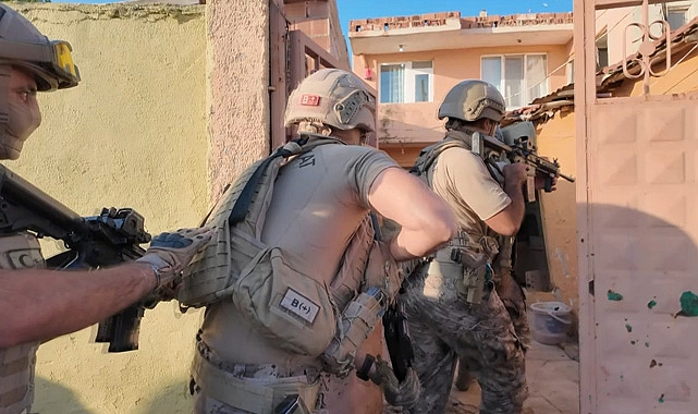 ŞOK!!! Kilo Gramlık Zehir Tacirleri Yakalandı