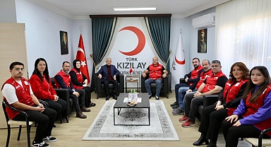 Vali Turan'dan Türk Kızılay’a Ziyaret