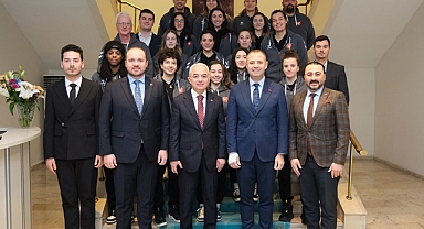 Başarılı Basketbolculardan Uğur Turan’a Ziyaret