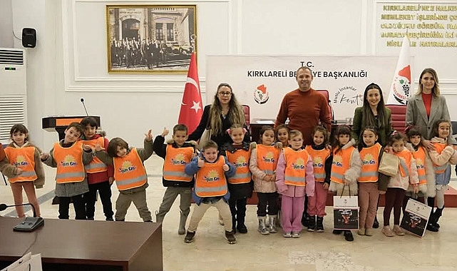 Başkan Bulut, Küçük Konuklarını Ağırladı