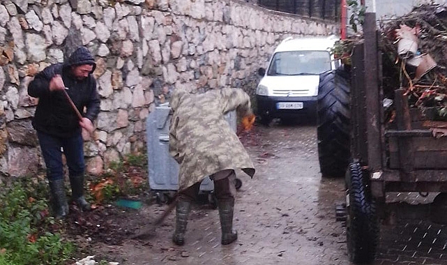 Belediyeden Köşe Bucak Temizlik