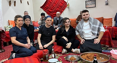 Huzurevinde Sıra Gecesi Düzenlendi