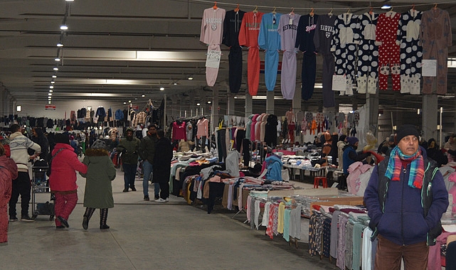 Kırklareli Sosyete Pazarı Modayı Takip Edenlerin Adresi Olmaya Devam Ediyor