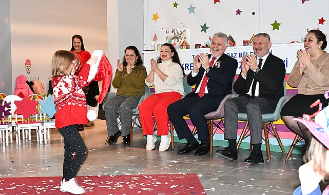 Miniklere ‘Çılgın Şapka Partisi’