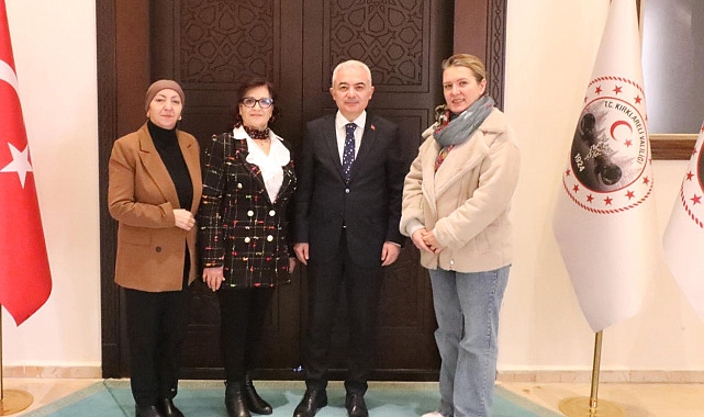 Vali Turan Misafirlerine Ev Sahipliği Yaptı