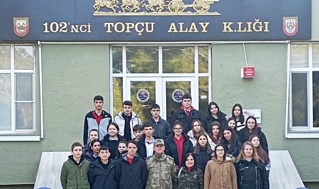 Yerli Malı Haftasında Yeri ve Milli Askeri Araçları İncelediler
