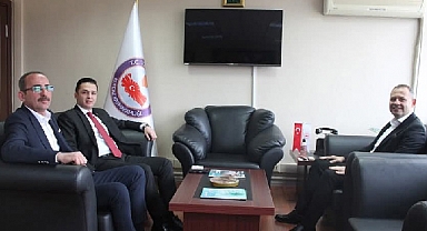 Başkan Bulut, İlçe ve Belde Yöneticilerini Ziyaret Etti