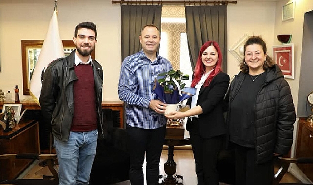 Başkan Bulut Ziyaretçilerini Ağırladı