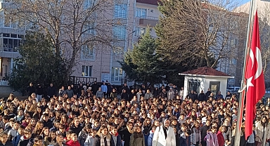 İstiklal'in Çocuklarında Karne Sevinci