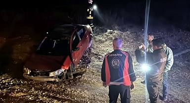 Kırklareli'nde Şarampole Devrilen Otomobildeki 2 kişi Yaralandı