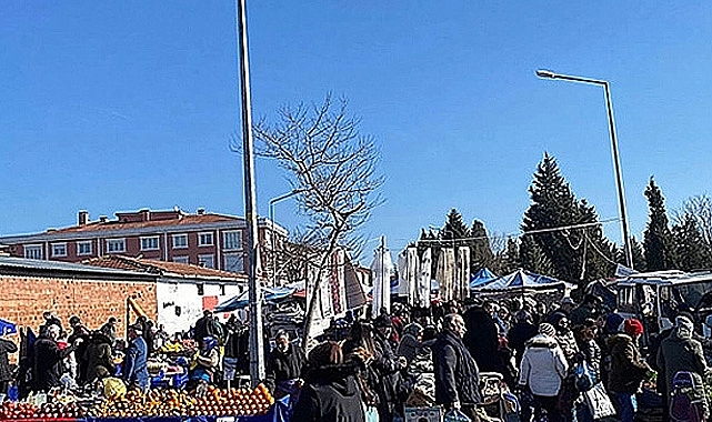 Kış Sebzeleri Cumartesi Pazarını Renklendirdi